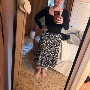 Banana Republic Black and White Floral A-Line Skirt